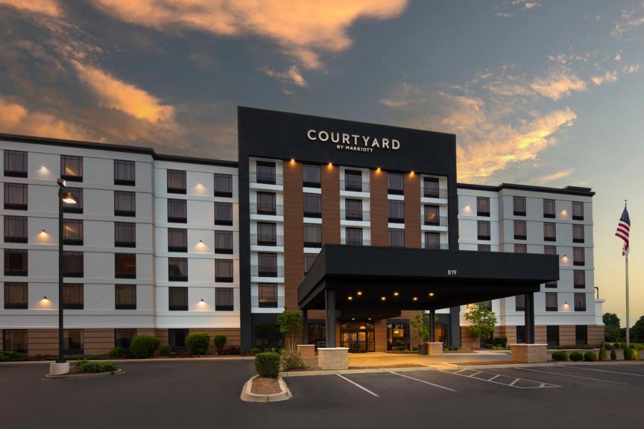 Courtyard Louisville Airport Luaran gambar