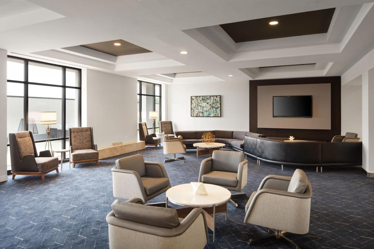 Courtyard Louisville Airport Luaran gambar